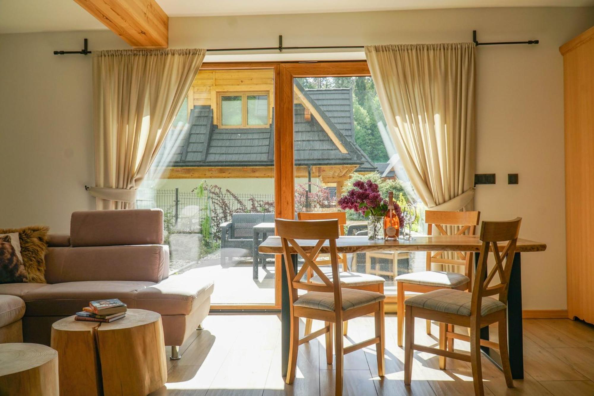 בית הארחה בוקוווינה טטז'אנסקה 	Babcia Goralka House מראה חיצוני תמונה
